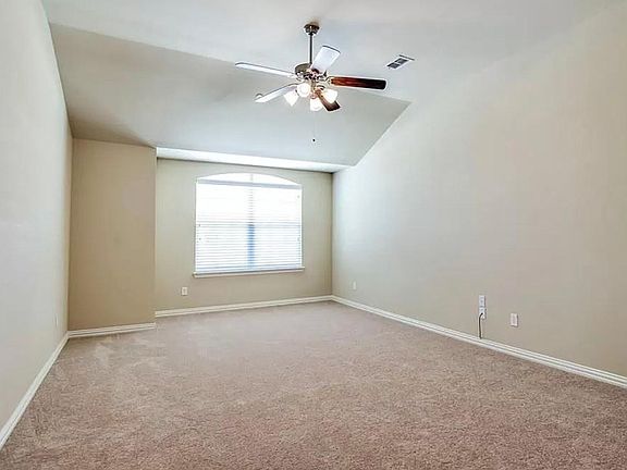 3rd image of 4650 Perthshire Ct