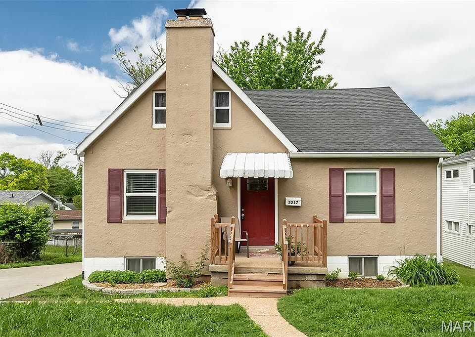 1st image of 2217 Hood Ave