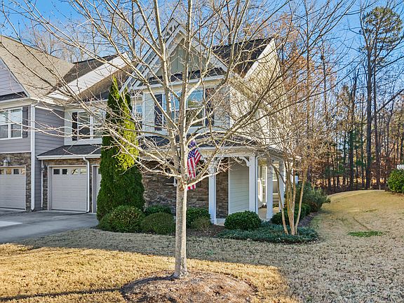 2nd image of 1909 Bartlett Cir