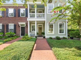 1791 Tennyson Row #11, Mount Pleasant, SC 29466