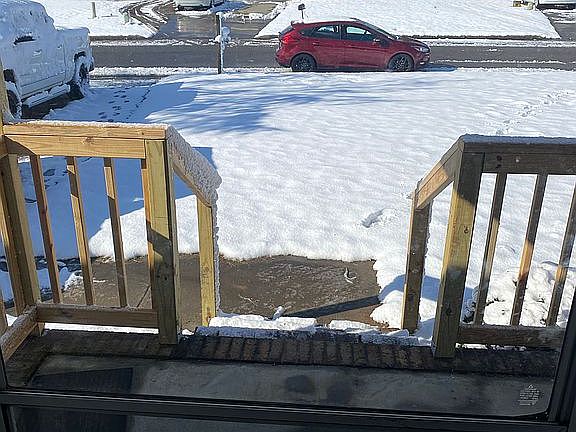 3rd image of 37 Wendover Ln