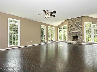 5370 Caribou Dr, Sykesville, MD 21784