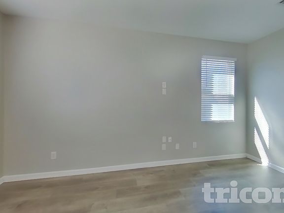 3rd image of 7156 Tanger Blvd