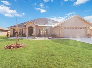 223 Dawsons Cove Dr, Alabaster, AL 35007