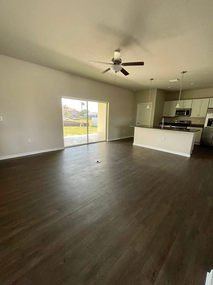 Spacious 3BR/2BA Cape Coral Home with Modern Upgrades — Photo 4