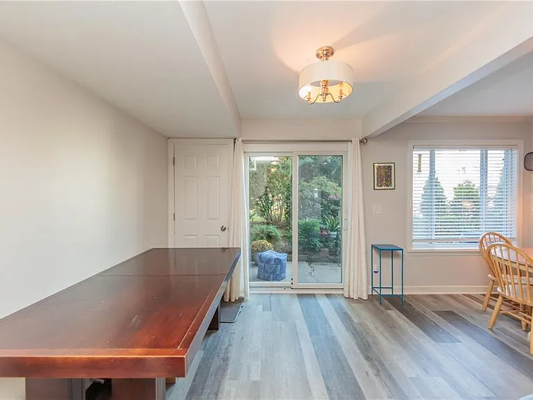 1342 Patti Park — Photo 5