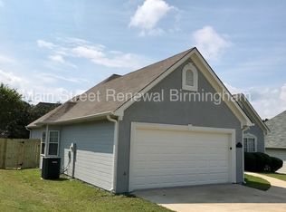 143 Saint Charles Dr, Helena, AL 35080