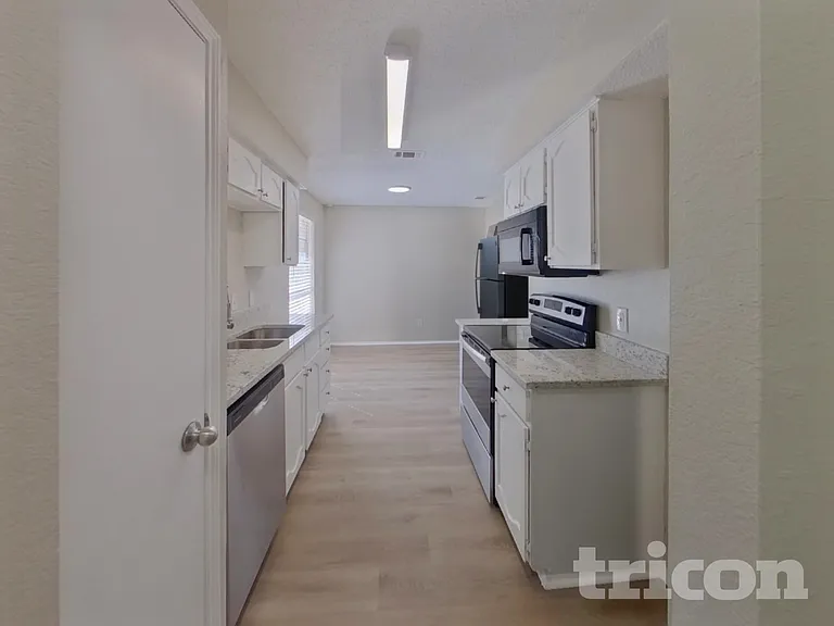 5005 Coronet Ct — Photo 15