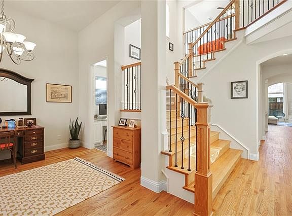 5th image of 3032 Aberdeen Dr