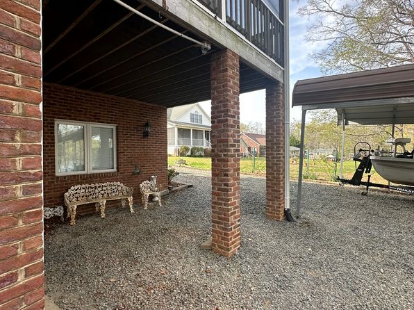 (undisclosed Address), Richfield, NC 28137