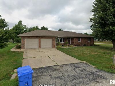 801 S Cottonwood St, Virginia, IL, 62691