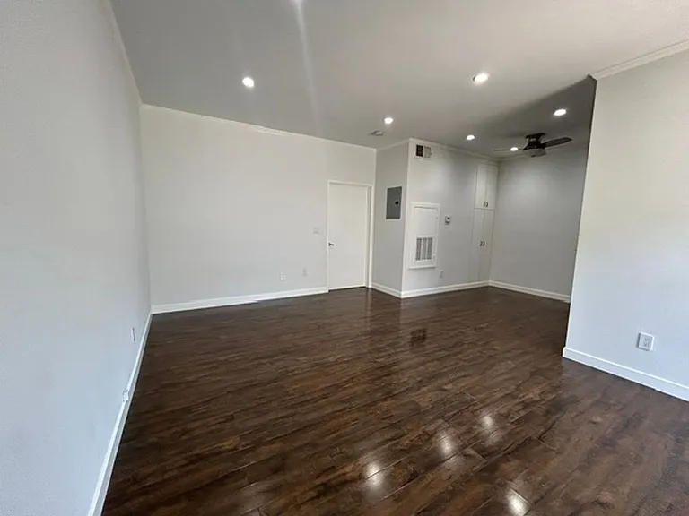 6337 Primrose Ave — Photo 6