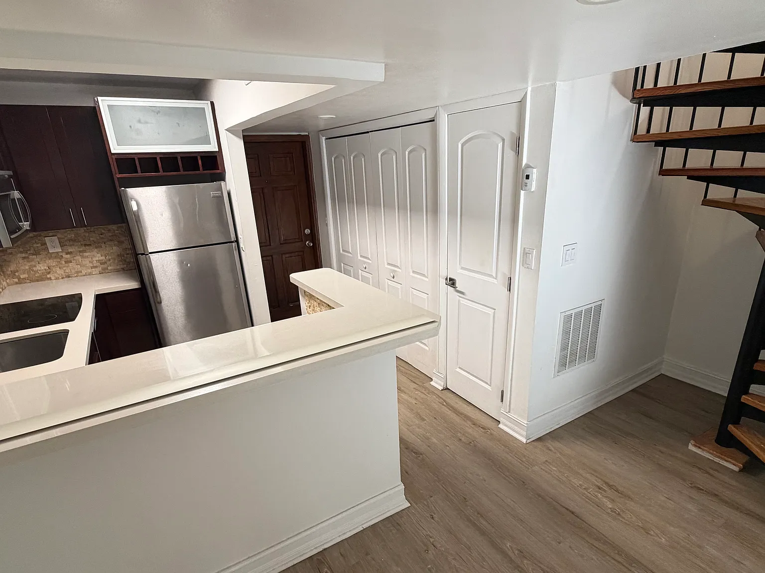2 bed, 2.5 bath, $4,000 — Photo 1