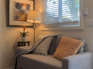 427 Clinton St #B, Redwood City, CA 94062