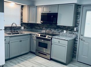 1529 E Seminole St, Springfield, MO 65804