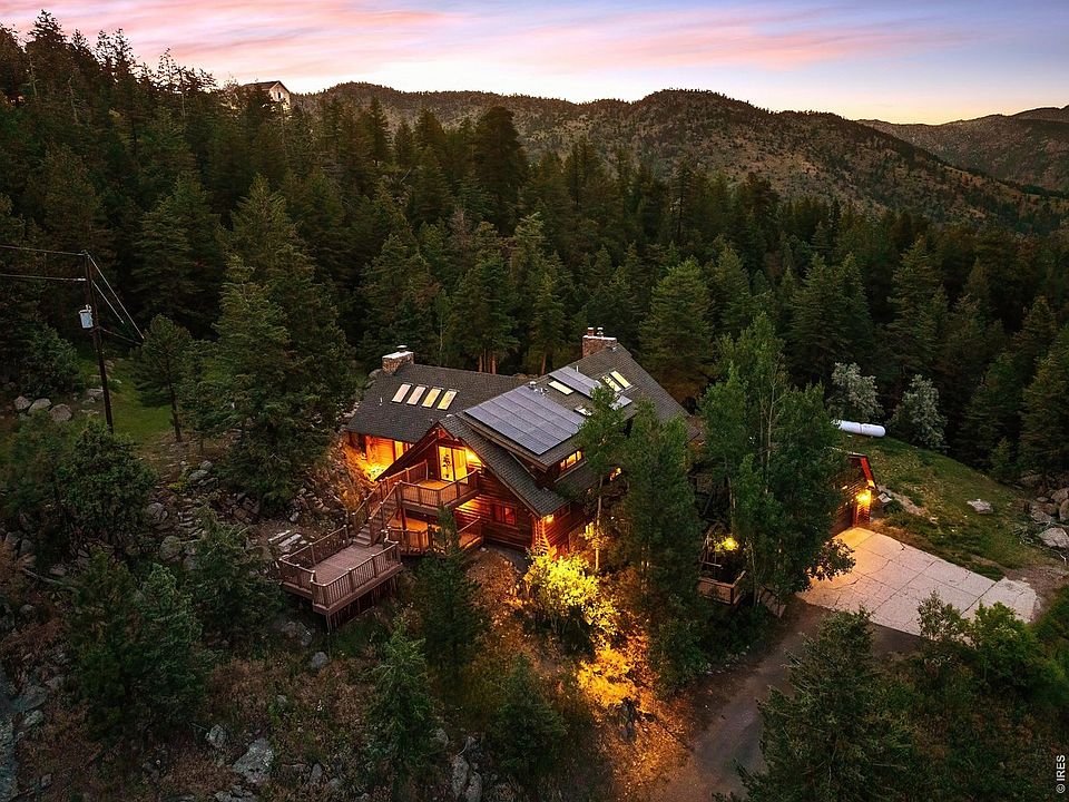 1st image of 172 Tall Pine Ln