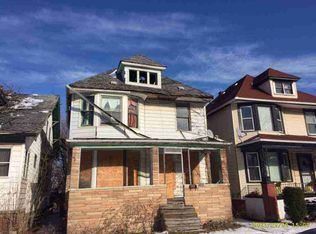 5968 Seminole St, Detroit, MI 48213