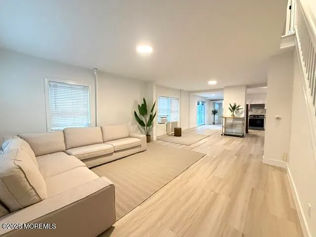128 Sampson Pl