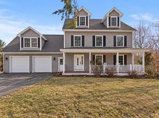 58 Hardy Road, Falmouth, ME 04105