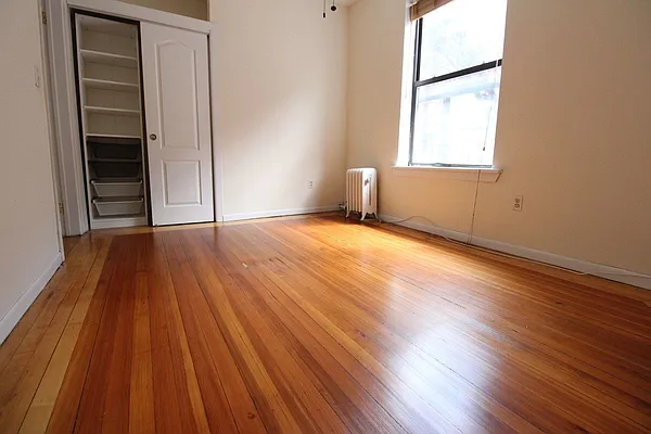 Rented by Luxor Homes & Investment Realty | media 19