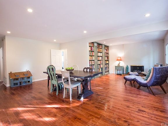 3rd image of 4164 Natoma Ave