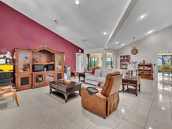 3rd image of 8221 Pine Dr #61