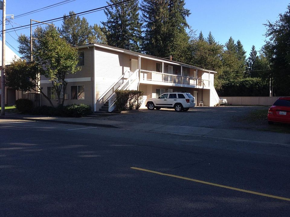 808 Main St.