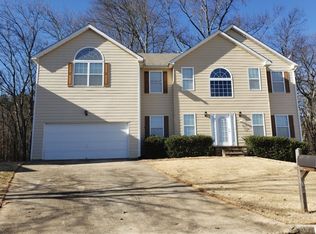 38 Leafview Ct, Dallas, GA 30157