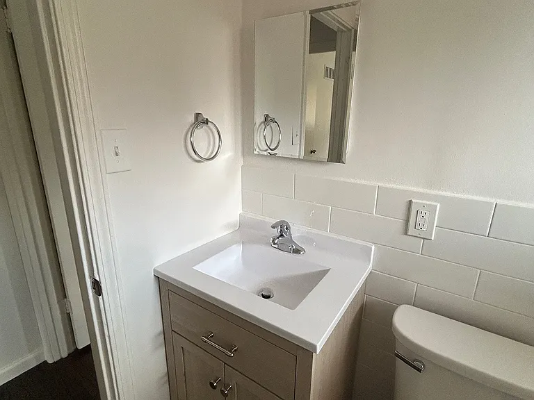9964 Lorraine Ave — Photo 9