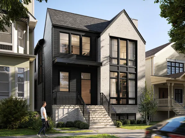 2016 W Giddings St, Chicago, IL 60625