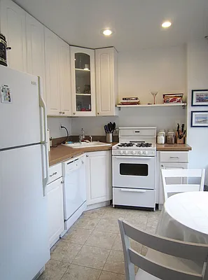 Rented by Gary Rubinstein LREB | media 11