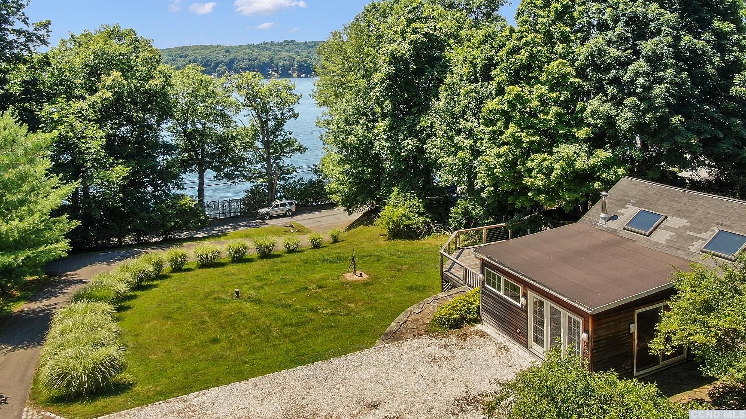 425 Lakeview Rd, Craryville, NY 12521 Zillow