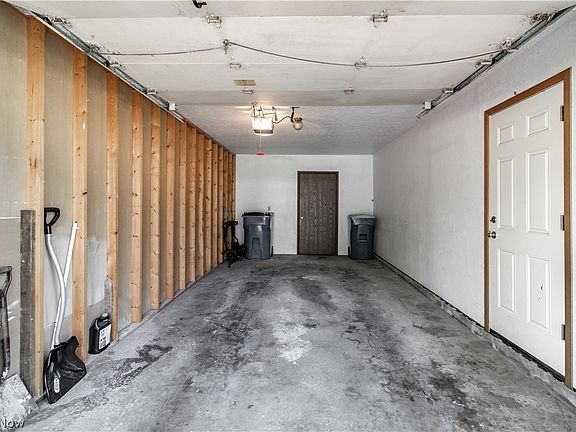 4th image of 4524 Ashland Ave