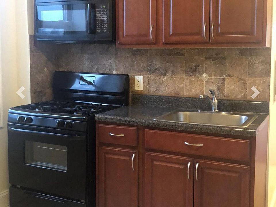 1st image of 401 6th St APT 5