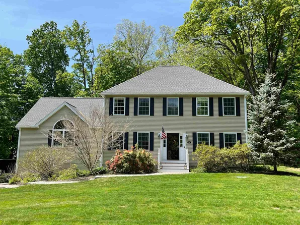 24 Winkley Farm Lane, Rochester, NH 03867