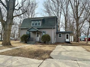 230 State St NE, McIntosh, MN 56556