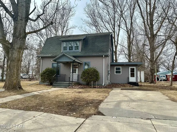 230 State St NE, McIntosh, MN 56556