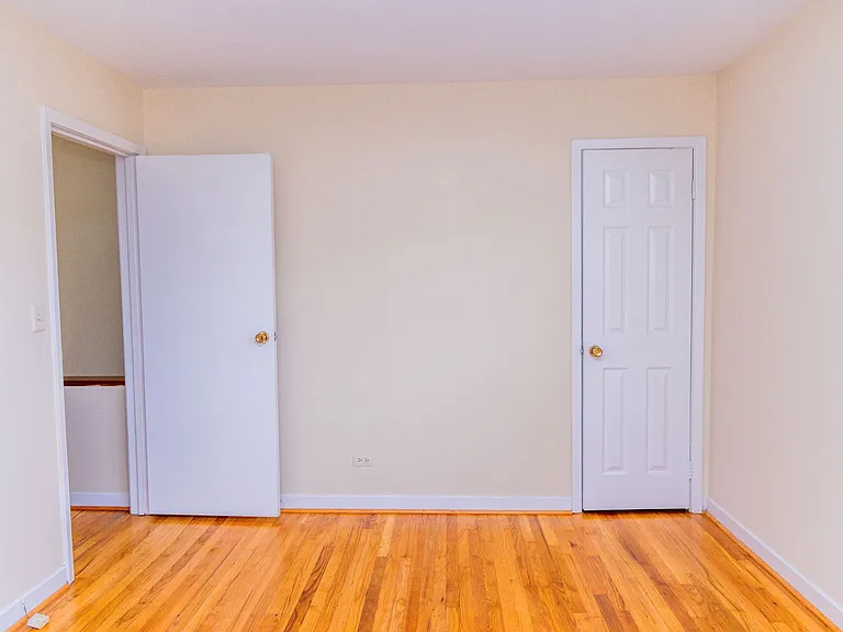 1103 River Ct — Photo 14