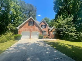 120 Colonnade Ave SW, Atlanta, GA 30331