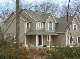 16 Boombridge Rd, North Stonington, CT 06359