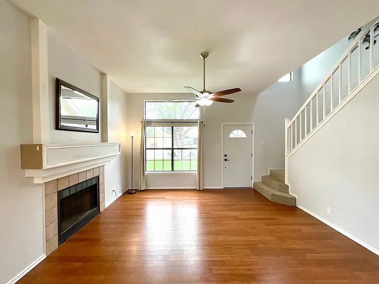 10215 Athens Fld — Photo 5