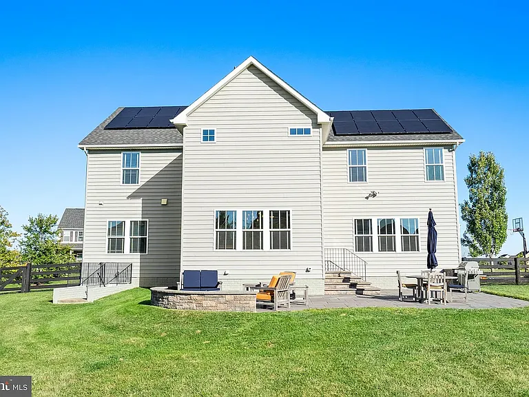 26769 Crusher Dr — Photo 31