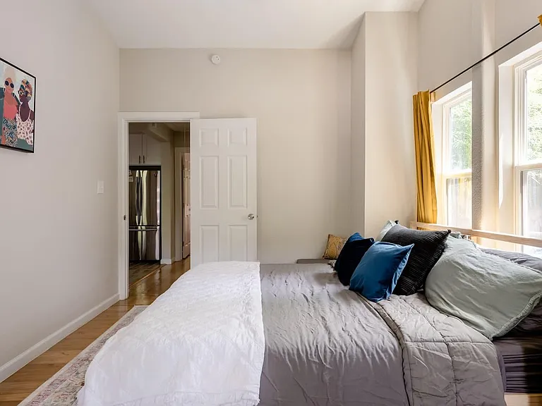 8638 San Leandro Dr — Photo 14