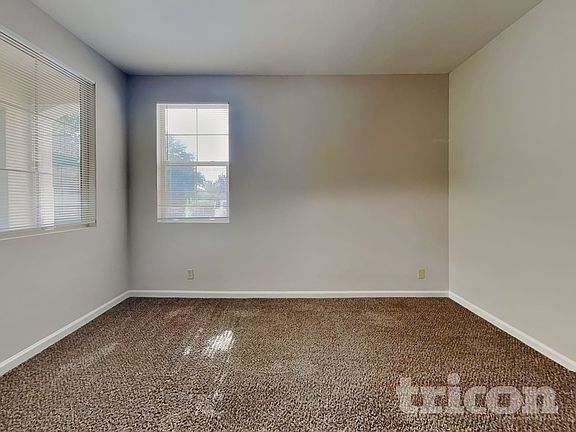 3rd image of 9665 Meadow Star Dr