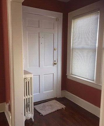 3rd image of 92 Charles St