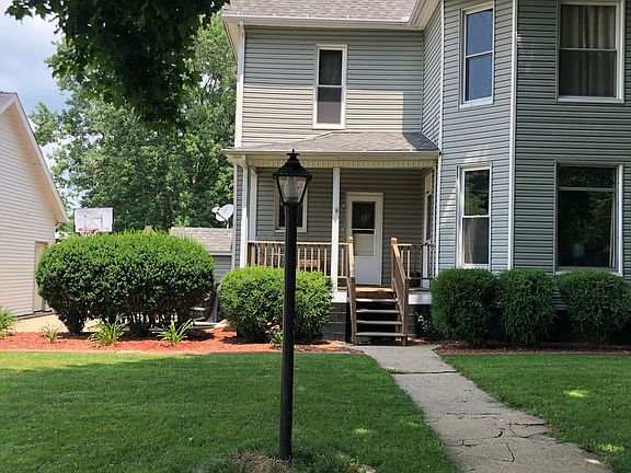 2nd image of 420 Washington St