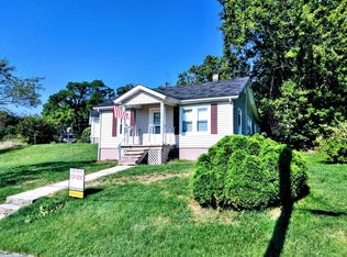 1020 W Ridge Rd, Wytheville, VA 24382