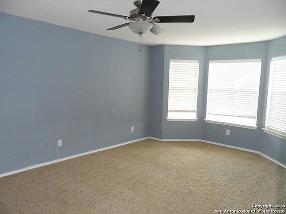 5th image of 2719 Brighton Park