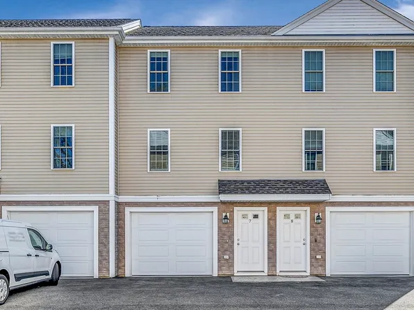 189 Lake St #B7, Weymouth, MA 02189