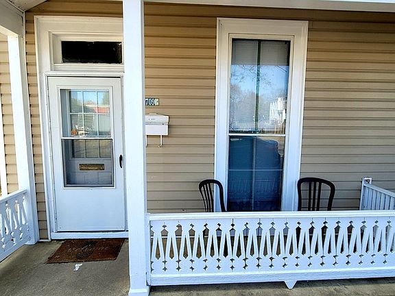 2nd image of 709 Idlewood Ave